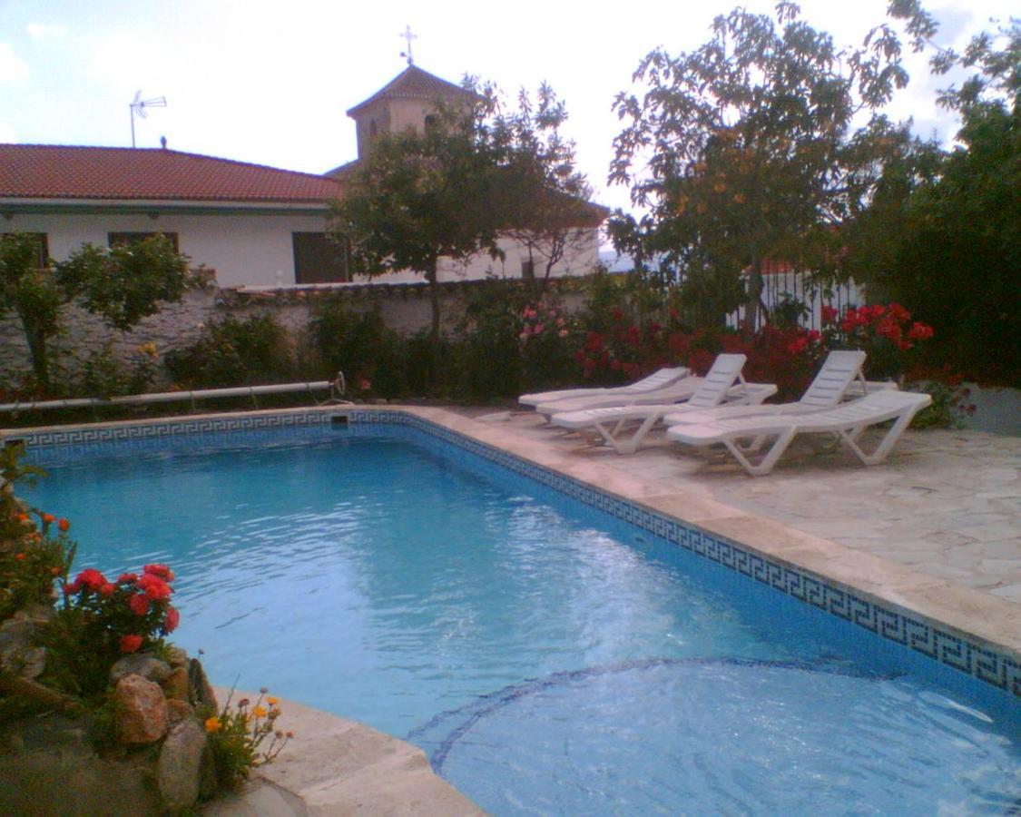 Casa Tia Maria, *